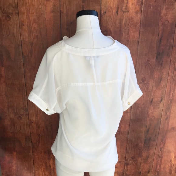 Banana Republic Ivory Sheer Short Sleeve Blouse - Picture 3 of 8